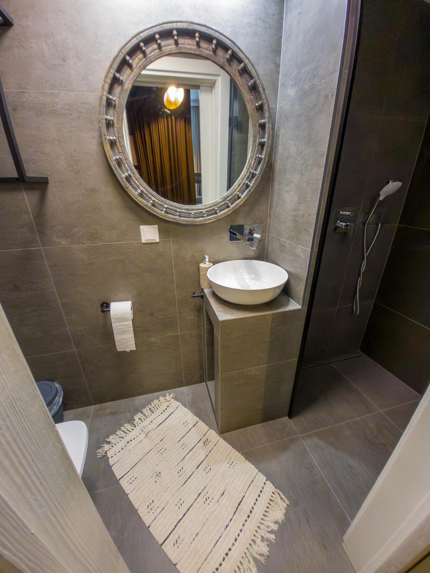 Like Home 2 Sauna,Jacuzzi & Spa Świdnica Eksteriør billede