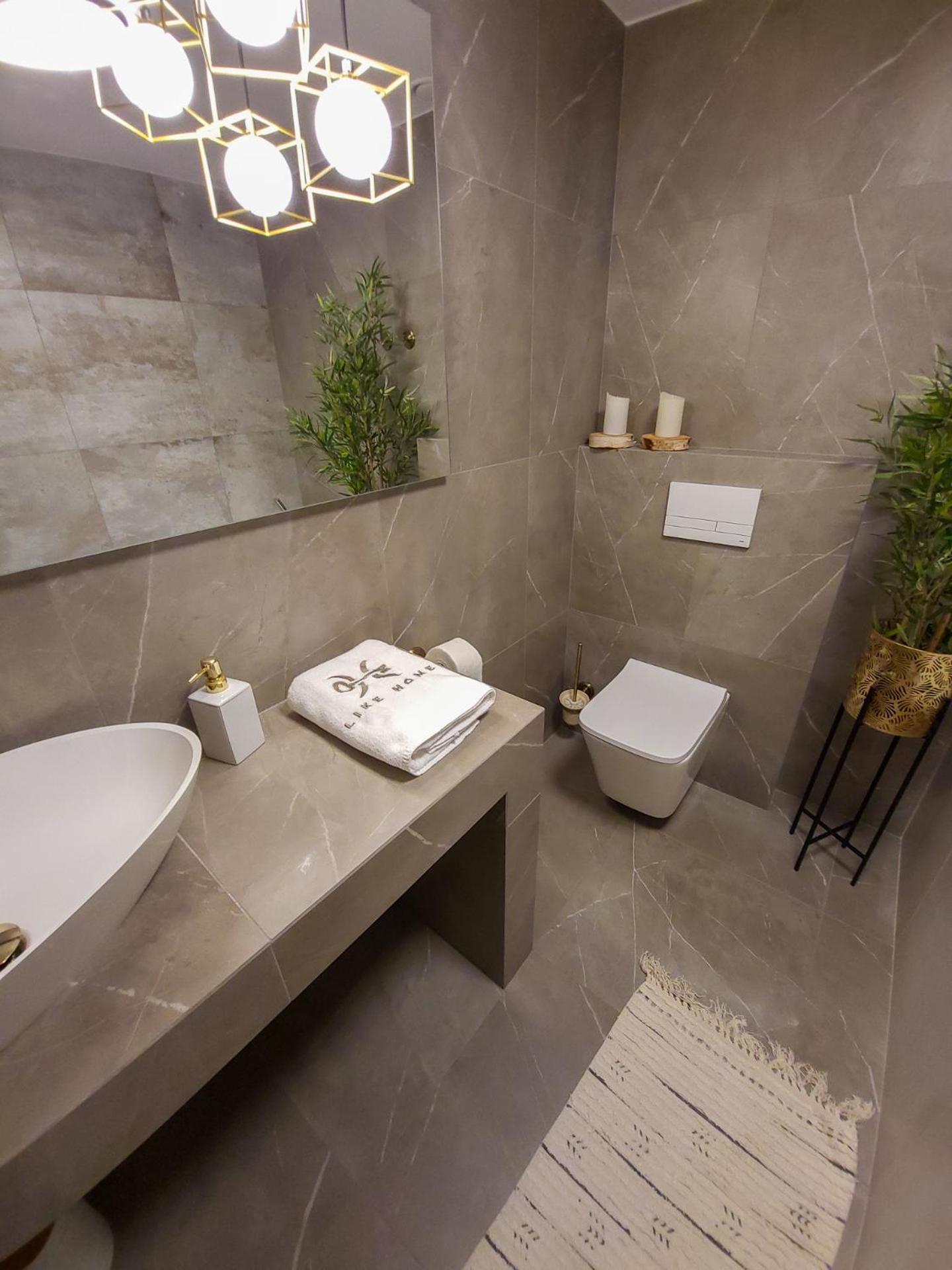 Like Home 2 Sauna,Jacuzzi & Spa Świdnica Eksteriør billede